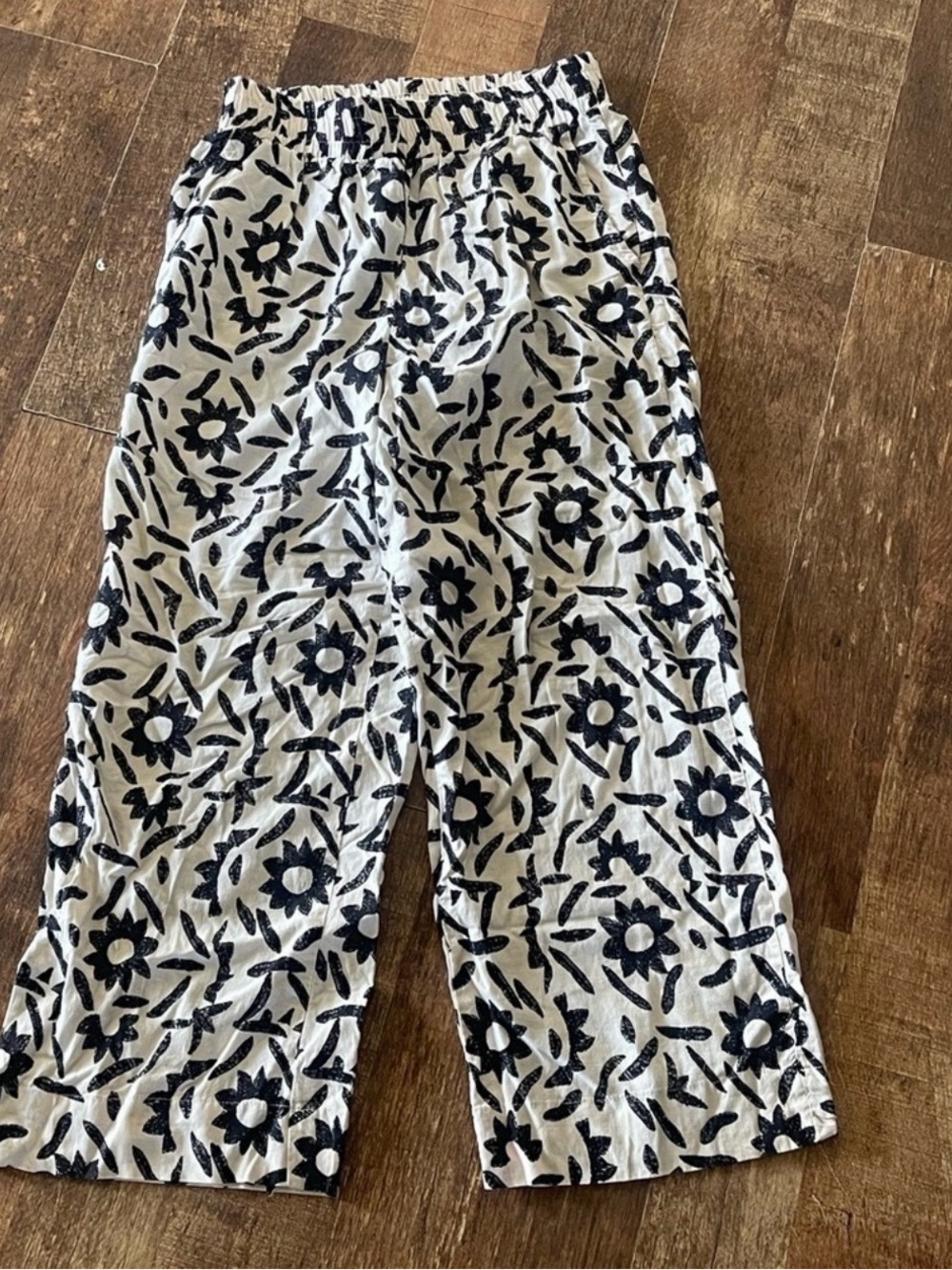 Christian Soriano New York Linen Blend Capri pants